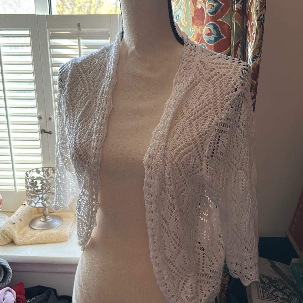 White soft crocheted cover -Large Dressbarn